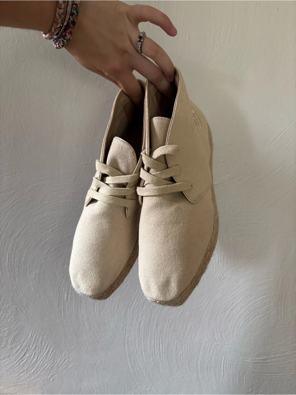Tory Burch Beige Canvas Espadrille Sneaker Womens Size 6